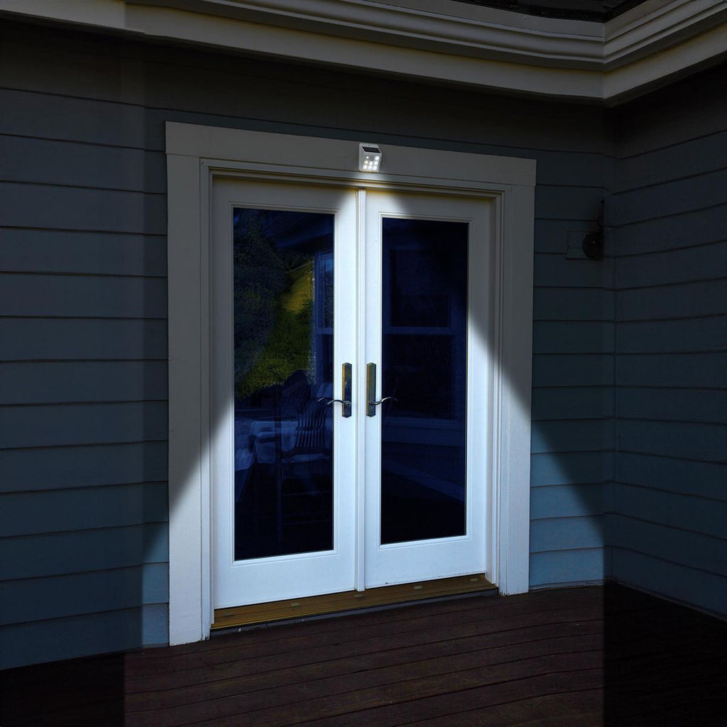 White Solar Wall-Mount Security Light Y581