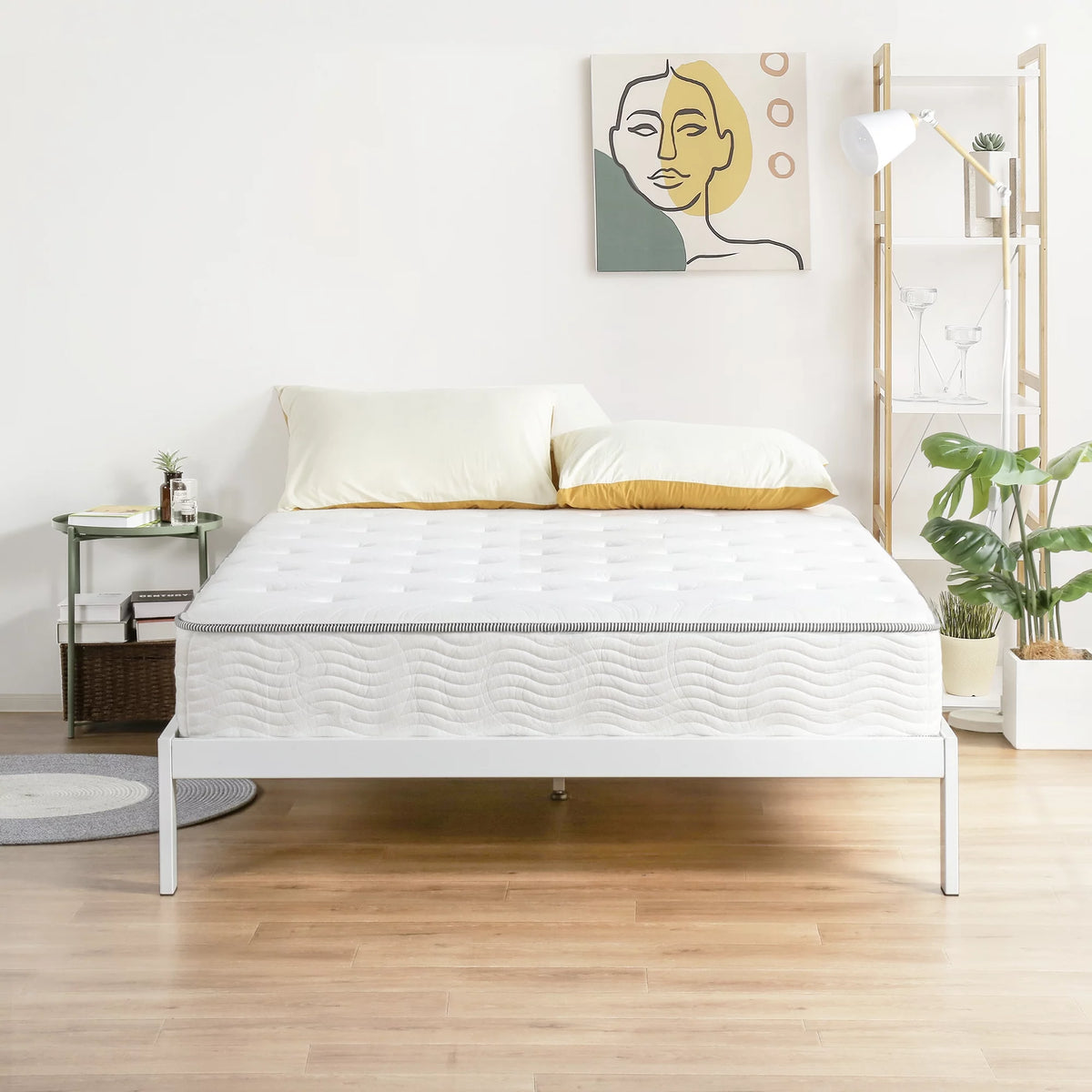 10'' Plush Hybrid Twin Mattress B5051